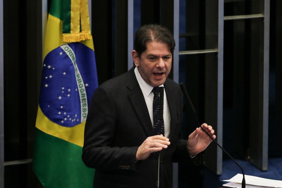 O relator da PEC 98/2019, senador Cid Gomes, durante a votação da cessão onerosa do pré-sal