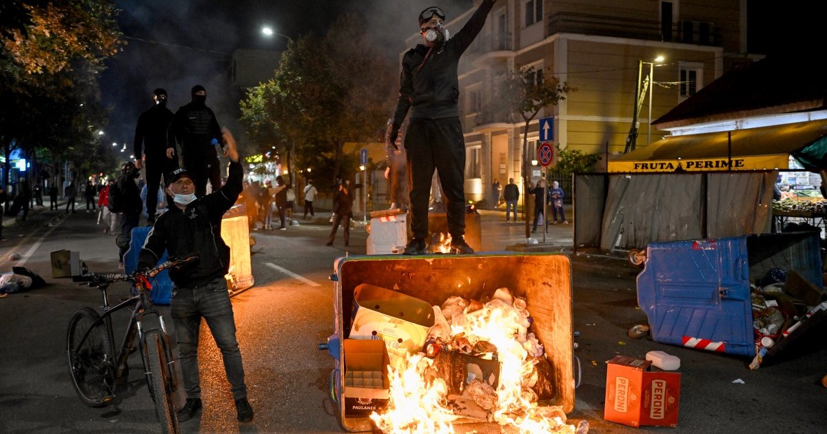 Educação, moradia e custo de vida: o que se sabe sobre as manifestações na Europa