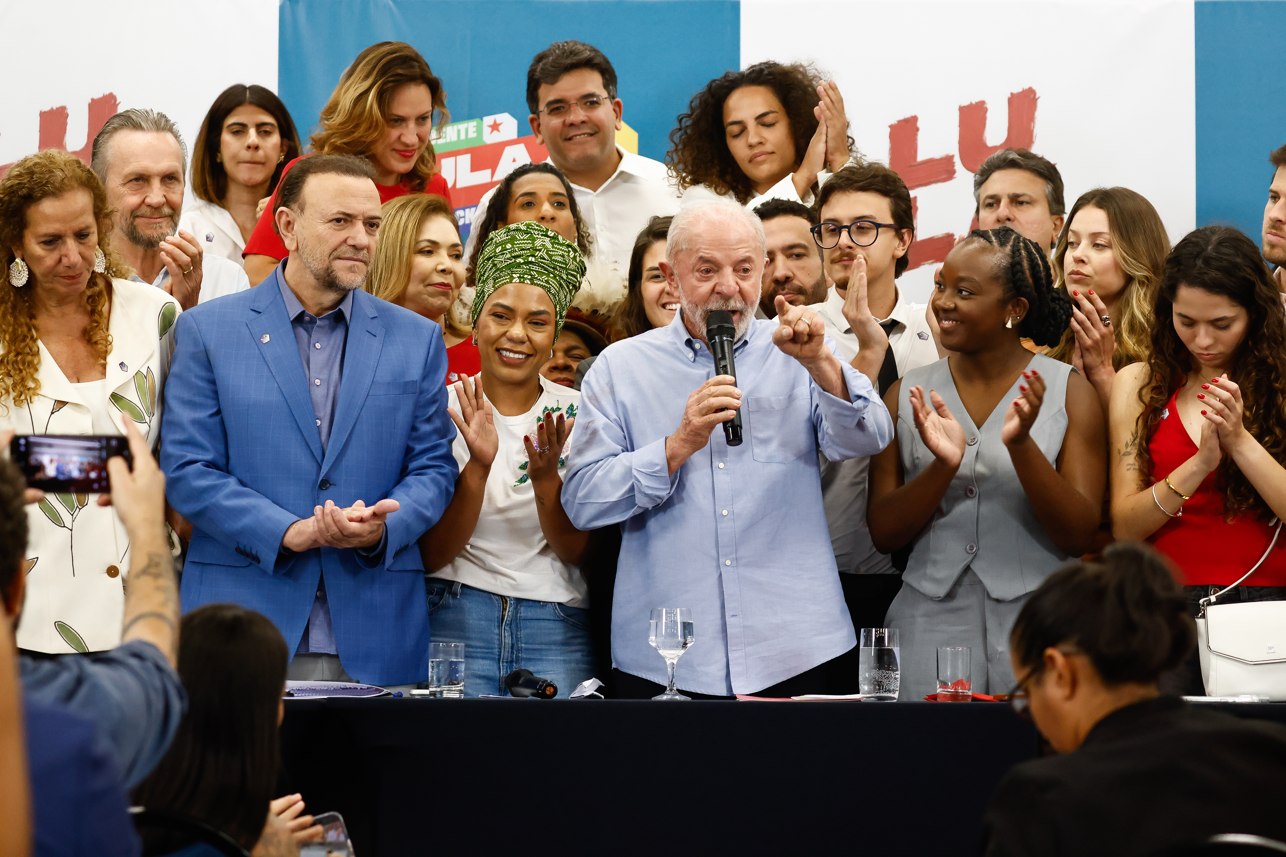 PT aposta em três eixos para Lula virar sobre Flávio no segundo turno