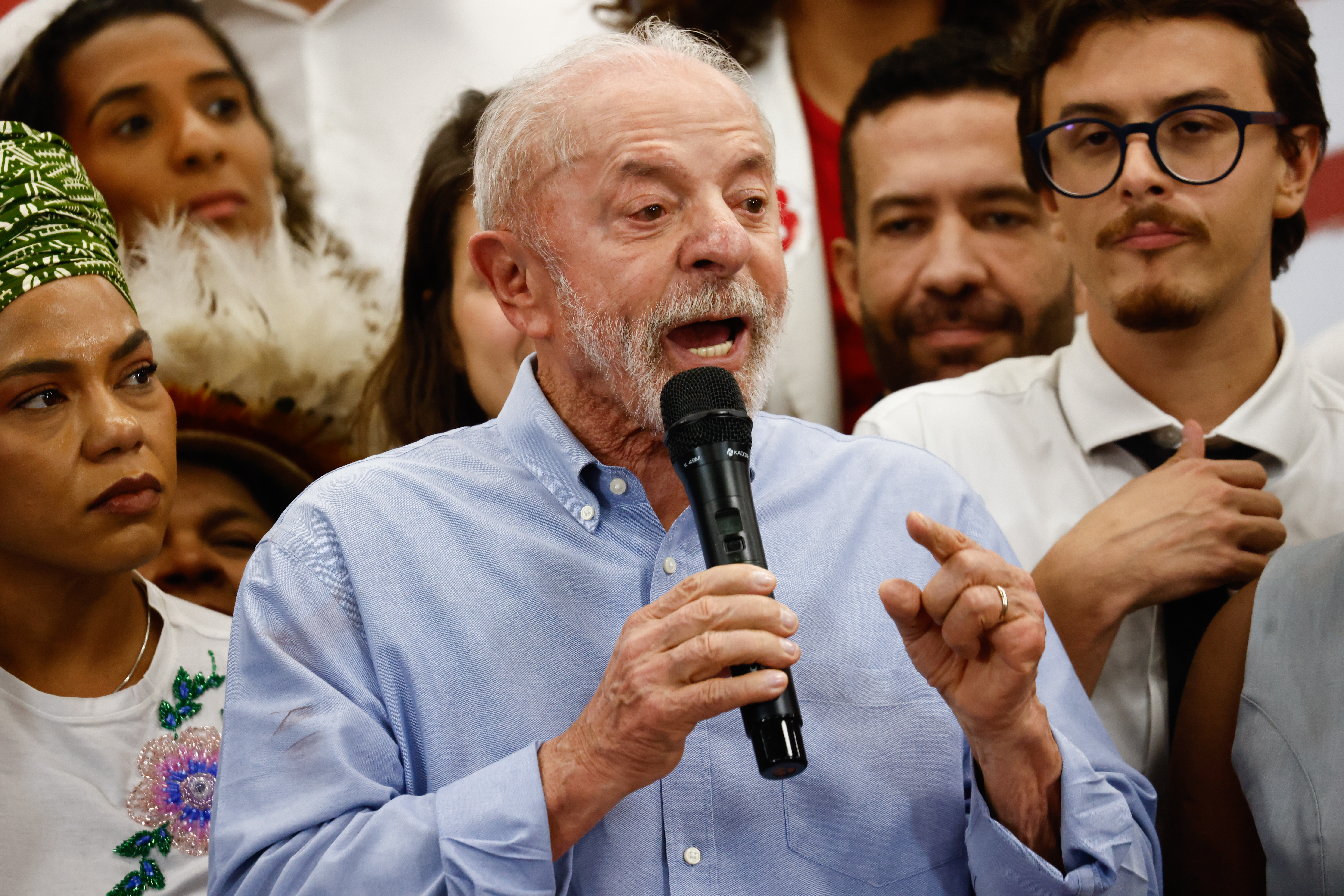 O governo Lula descobriu os problemas do país a menos de duas semanas da eleição