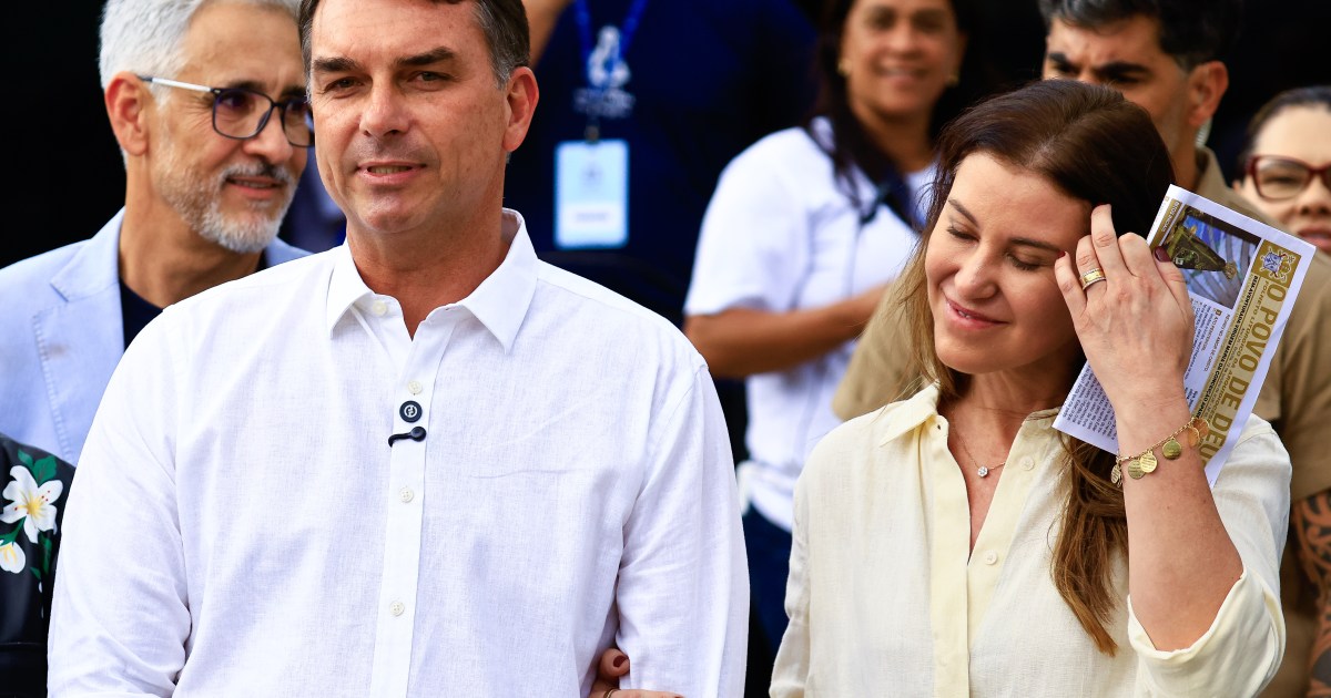 Flávio visitará Jair Bolsonaro nesta terça