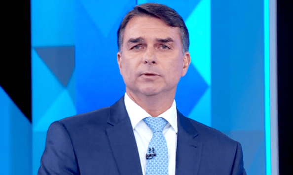 Serei o carioca mais nordestino que você já viu na face da Terra, diz Flávio Bolsonaro