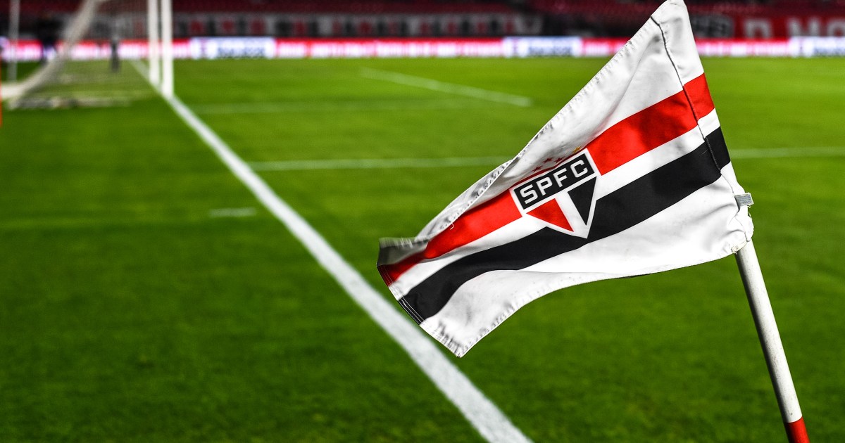 Clubes e os patrocínios