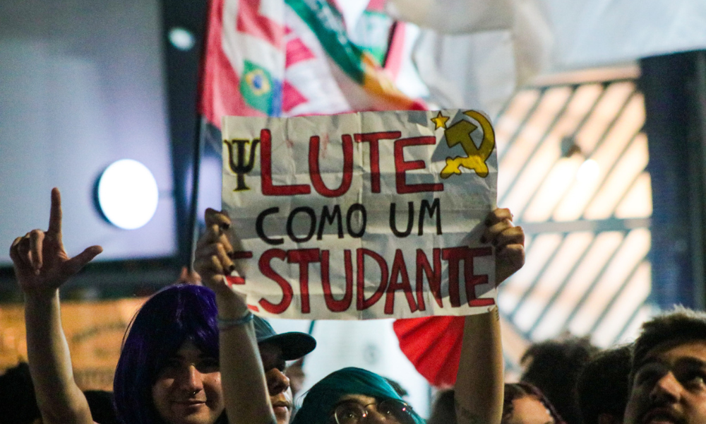 Manifestação pró Lula de estudantes da Universidade Mackenzie no último dia 8, na Praça Franklin Roosevelt, região central de São Paulo
