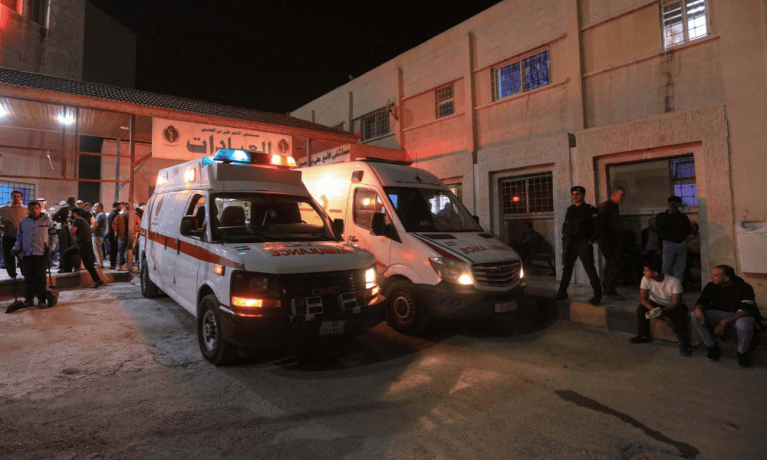 Ataque a tiros durante funeral em igreja na Jordânia deixa sete mortos e 40 feridos