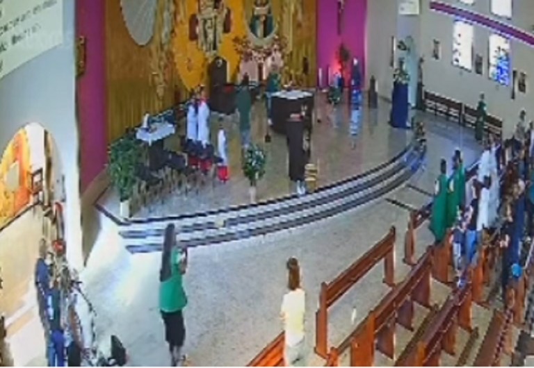 Bispo agredido