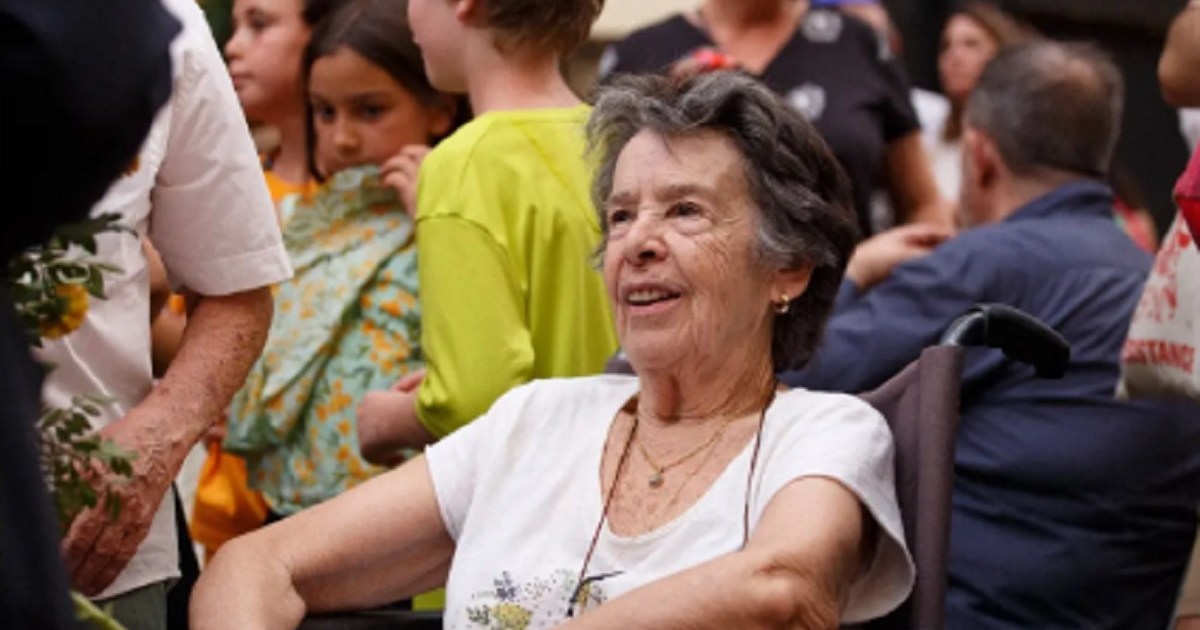 Morre mulher de 87 anos que inspirou a mobilização pró-moradia na Espanha