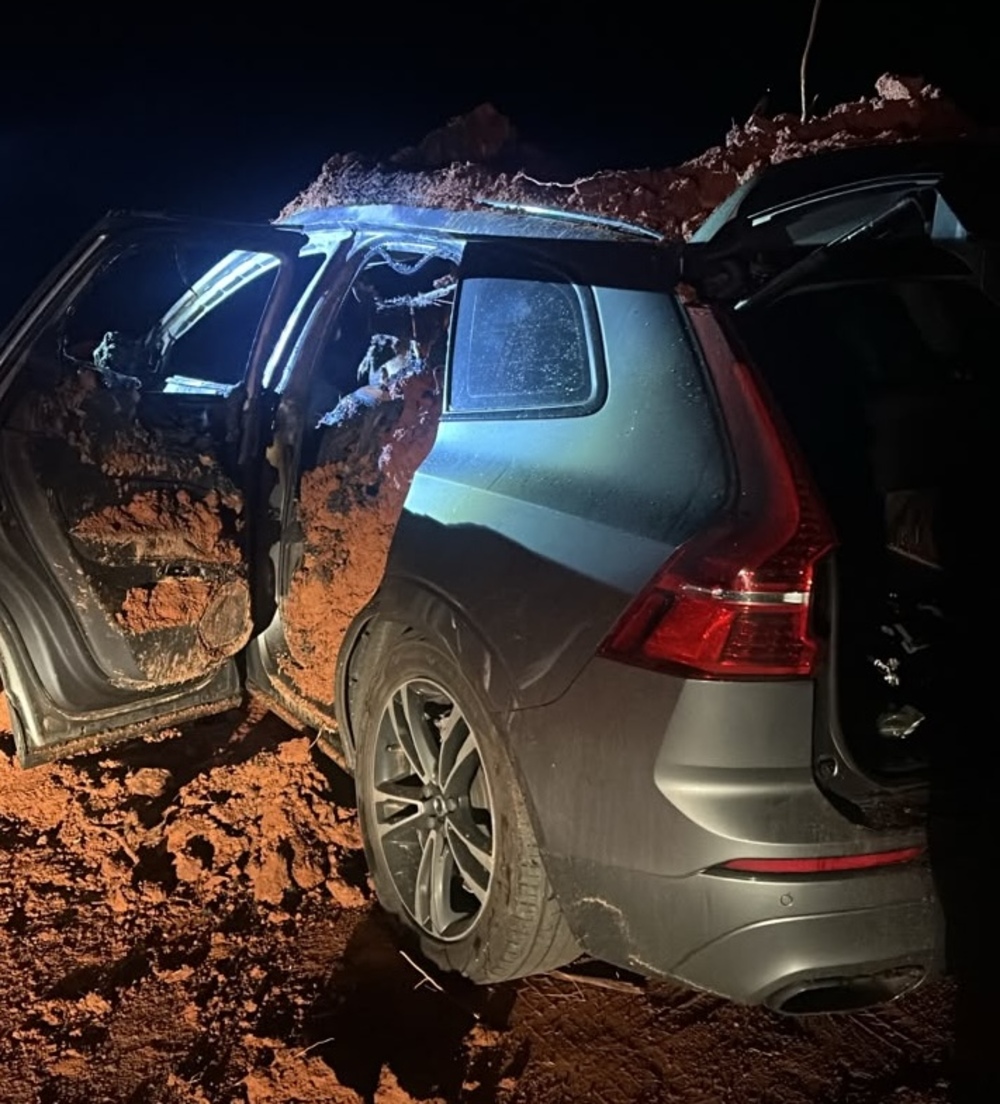 Juiz é encontrado morto dentro de carro incendiado em fazenda no interior de SP