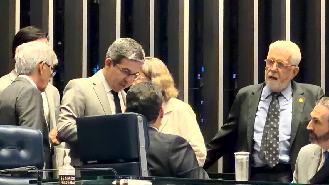Desentendimento no Senado Federal
