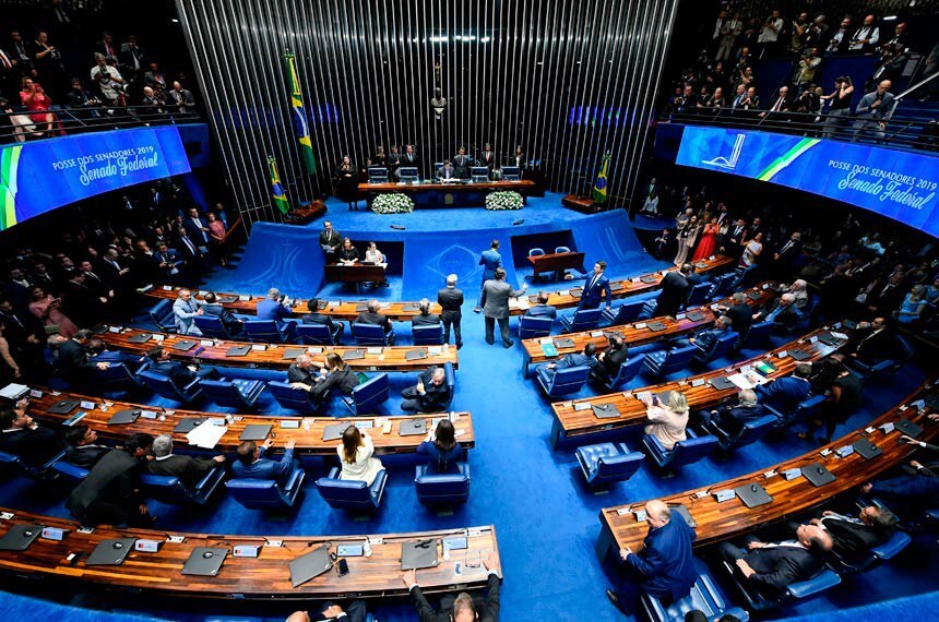 Escala 6x1 acabou no Senado: o que sua empresa precisa fazer nos próximos 60 dias