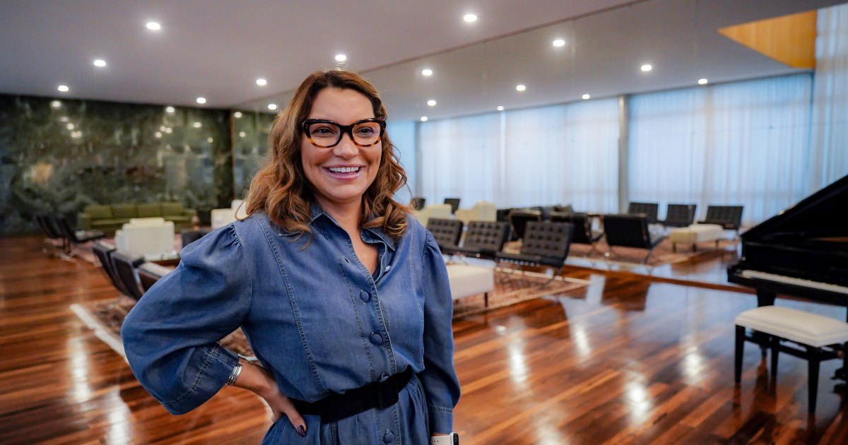 Socióloga com carreira em Itaipu: conheça a primeira-dama Janja