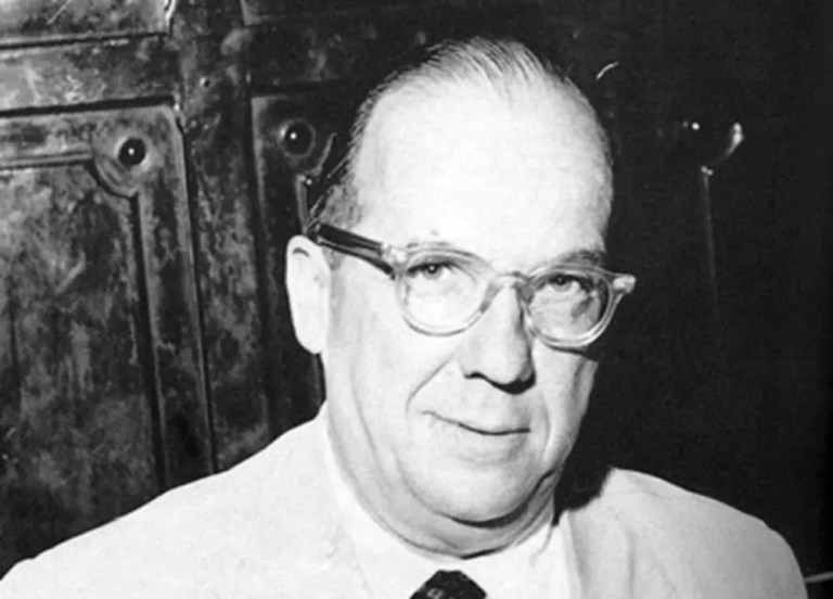 Paula Machado de Carvalho